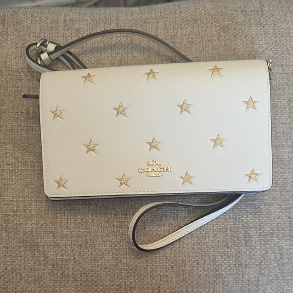 Coach Crossbody - Picture 1 of 11